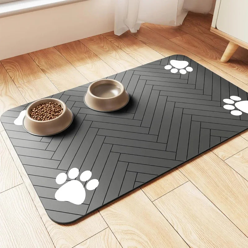 Absorbent Pet Feeding Mat | Quick-Dry Diatomite Placemat with Non-Slip Rubber Backing for Dogs & Cats